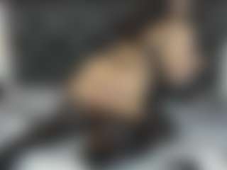 MartinaMadisson's Live Sex Cam Show