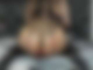 MartinaMadisson's Live Sex Cam Show