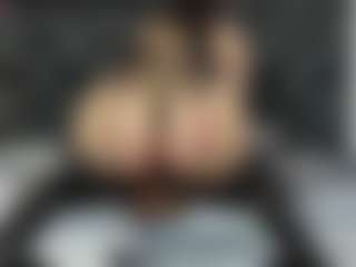 MartinaMadisson's Live Sex Cam Show