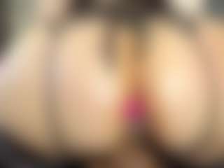 MartinaMadisson's Live Sex Cam Show