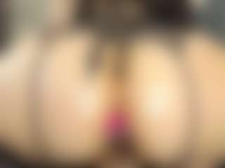 MartinaMadisson's Live Sex Cam Show