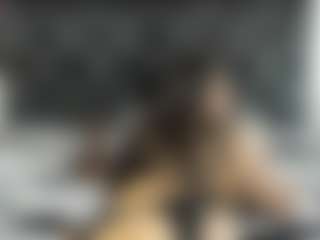 Live cam show with MartinaMadisson - Solo on x69.live