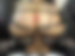MartinaMadisson's Live Sex Cam Show