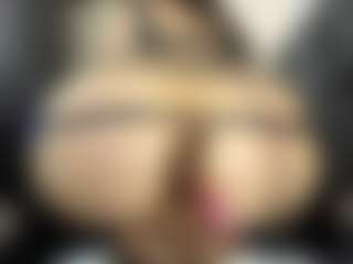 MartinaMadisson's Live Sex Cam Show