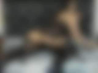 Live cam show with MartinaMadisson - Stockings on Soda Cam