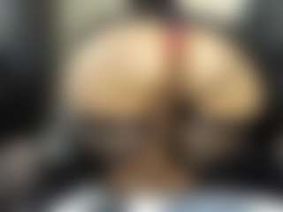 MartinaMadisson's Live Sex Cam Show