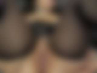 MartinaMadisson's Live Sex Cam Show