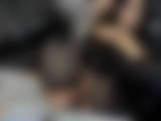 Live cam show with MartinaMadisson - Asshole Curvy on StripNow