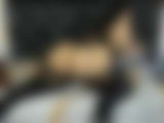 MartinaMadisson's Live Sex Cam Show