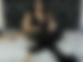 MartinaMadisson MILF webcam performer live streaming