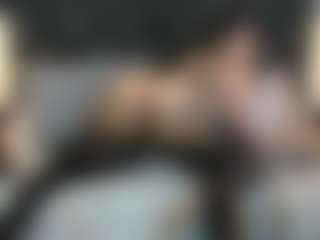 Live cam show with MartinaMadisson - Spank on Uber Horny