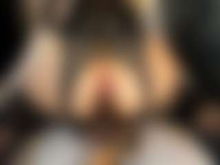 Live cam show with MartinaMadisson - Big Tits MILF on Uber Horny