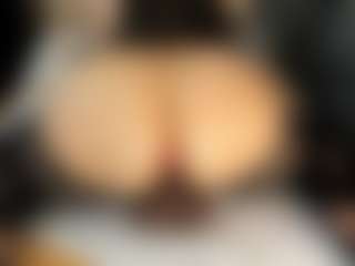 MartinaMadisson's Live Sex Cam Show