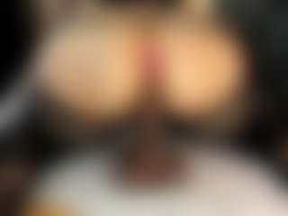 MartinaMadisson's Live Sex Cam Show