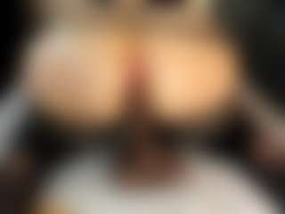 MartinaMadisson's Live Sex Cam Show