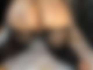 MartinaMadisson's Live Sex Cam Show