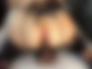 MartinaMadisson's Live Sex Cam Show