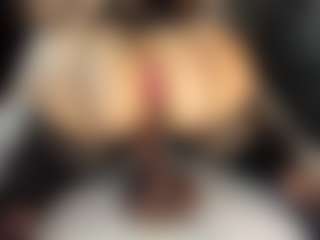 MartinaMadisson's Live Sex Cam Show