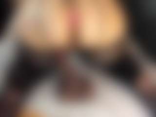 MartinaMadisson's Live Sex Cam Show