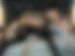 Live cam show with MartinaMadisson - Fingering on Fit Hotties