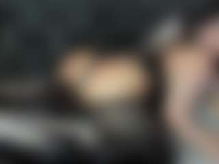 MartinaMadisson's Live Sex Cam Show