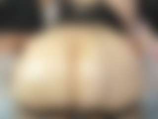 MartinaMadisson's Live Sex Cam Show
