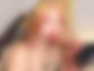 Live cam show with Mayaster - Blue Eyes on madthumbs
