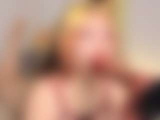 Live cam show with Mayaster - Facial Piercings on https://playwithruby.com