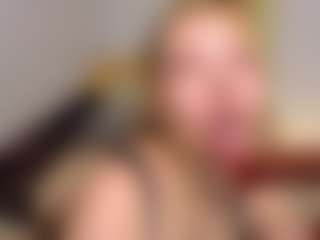 Live cam show with Mayaster - Smoking on Camsoda