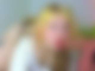 Live cam show with Mayaster - Bedroom on madthumbs