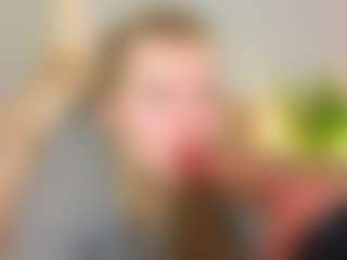 Live cam show with Mayaster - Average on fapnchat