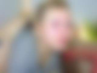 Live cam show with Mayaster - Fingers on TeamSkeetLive