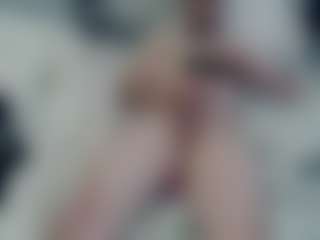 tomtech2323's Live Sex Cam Show