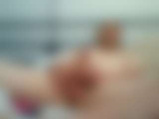 tomtech2323's Live Sex Cam Show