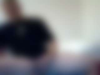 Live cam show with tomtech2323 - Bedroom on Camming Site