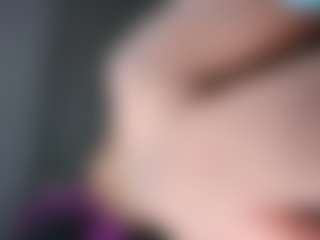 Live cam show with Bustygoddess32 - Amateur on hotwifechat.live