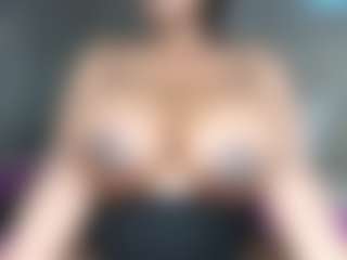 Live cam show with Bustygoddess32 - Ebony on Fling VIP Chat | south africa