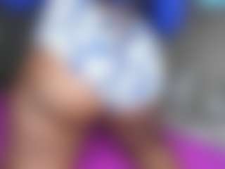 Live cam show with Bustygoddess32 - Amateur on Camsoda