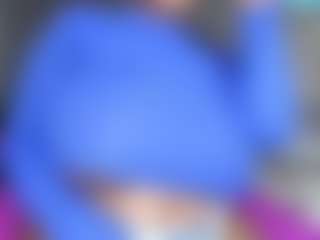 Bustygoddess32's Live Sex Cam Show