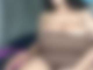 Bustygoddess32's Live Sex Cam Show