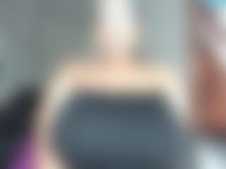Live cam show with Bustygoddess32 - Bedroom Curvy on Cam Slut