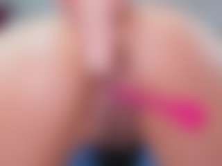 LilaPinky's Live Sex Cam Show