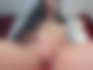 LilaPinky's Live Sex Cam Show