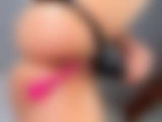 LilaPinky's Live Sex Cam Show