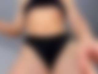 LilaPinkyのライブセックスチャットショー