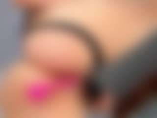 LilaPinky's Live Sex Cam Show