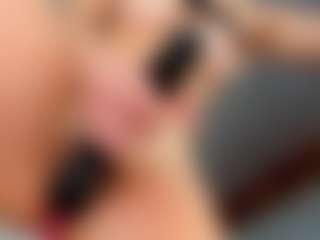 LilaPinky's Live Sex Cam Show