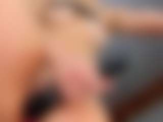 LilaPinky's Live Sex Cam Show