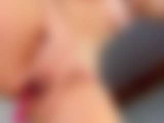 LilaPinky's Live Sex Cam Show