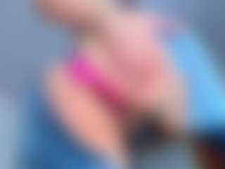 Live cam show with LilaPinky - Small Tits on Strip Flash - Live Sex Shows